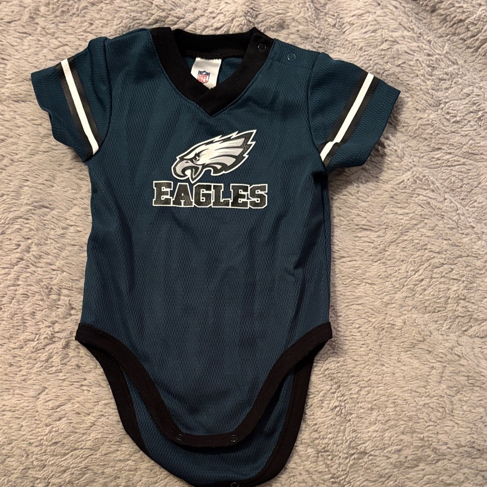 NFL Eagles Kids Bodysuit/onesie - Dark Teal and Black, football 12 months